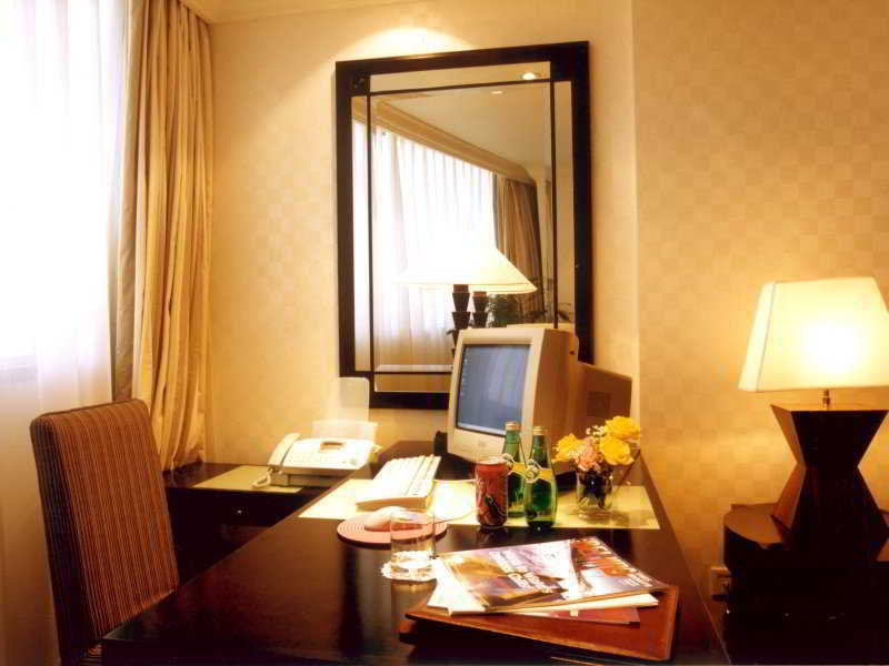 Beijing Oriental Palace Hotel Экстерьер фото